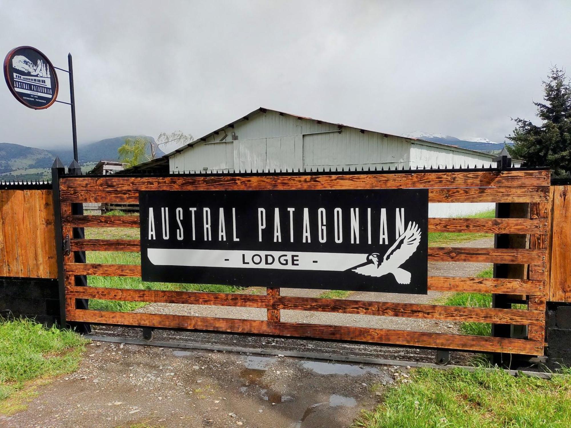 Austral Patagonian Lodge コイハイケ エクステリア 写真