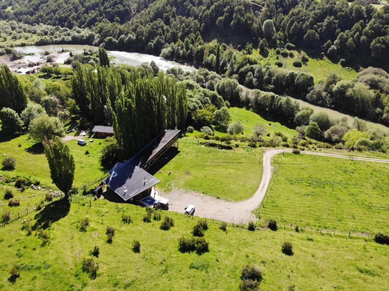 Austral Patagonian Lodge コイハイケ エクステリア 写真