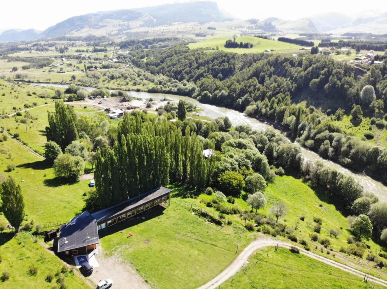 Austral Patagonian Lodge コイハイケ エクステリア 写真